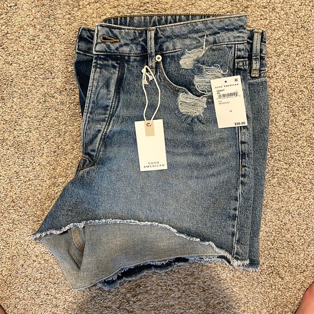 NWT Good American denim bombshell shorts
